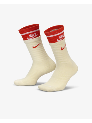 Nike Everyday Plus coconut milk/picante red