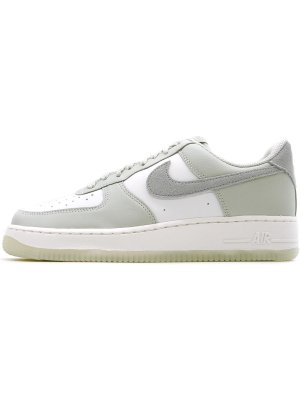 Nike Air Force 1 '07 LV8