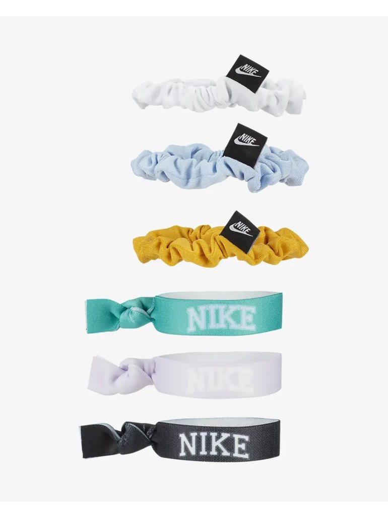 Nike Sportswear Buckles