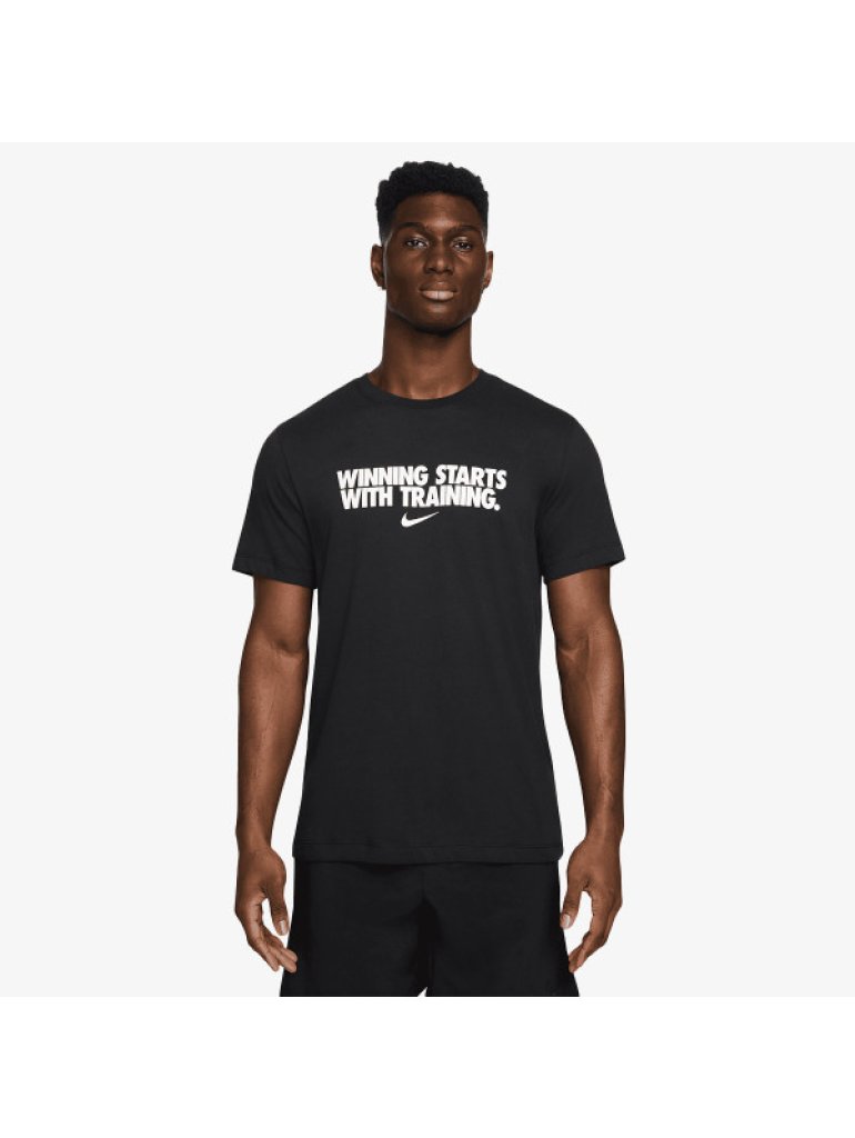 Nike M NK DF Tee "Winning Starts With Trainings" black/white