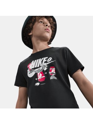 Nike Sportswear Older Kids' T-Shirt black