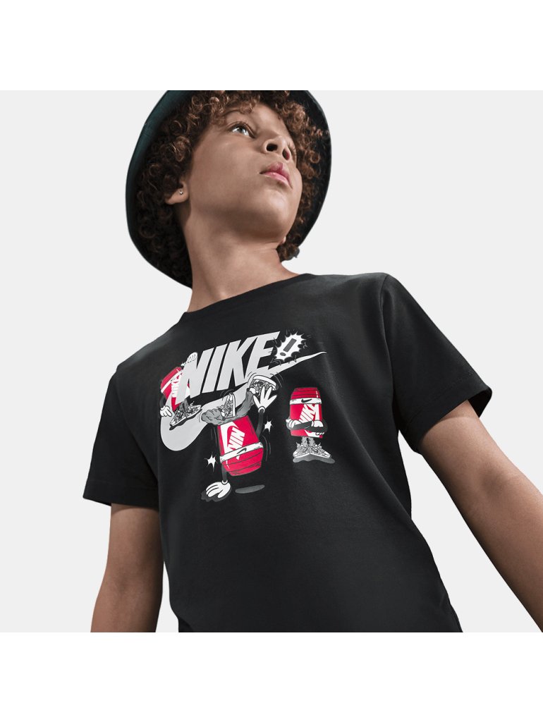 Nike Sportswear Older Kids' T-Shirt black