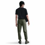 Nike M Club Jogger Pants medium olive/white