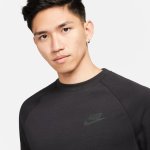 Nike M Sportswear Tech Fleece Sweatshirt black
