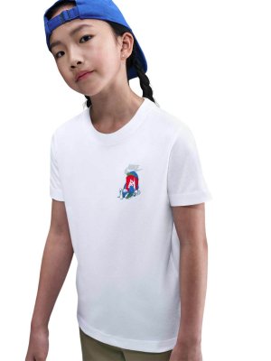Nike Sportswear Big Kids' T-Shirt white