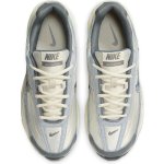 Nike Initiator light bone/smoke grey