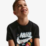 Nike Sportswear Box Older Kids' T-Shirt black/multicolour